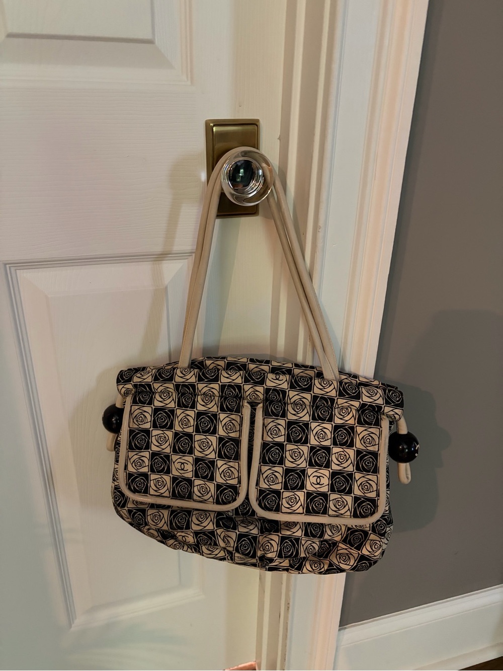 CHANEL Black and Cream Camellia Check Shoulder Bag - Picture 2 of 7